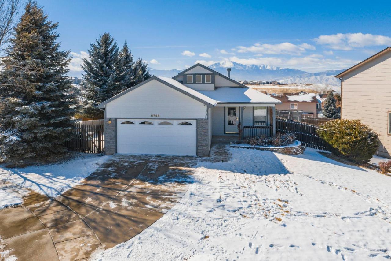 Cozy 4Br House With Peak Views In Colorado Springs Villa Bagian luar foto